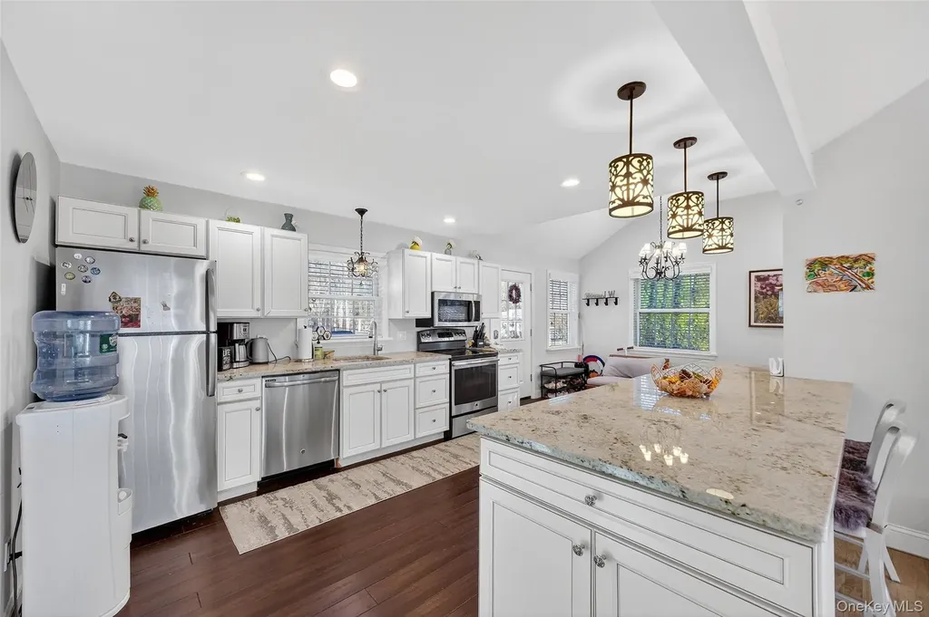 550 Beach Road Mahopac NY 10541