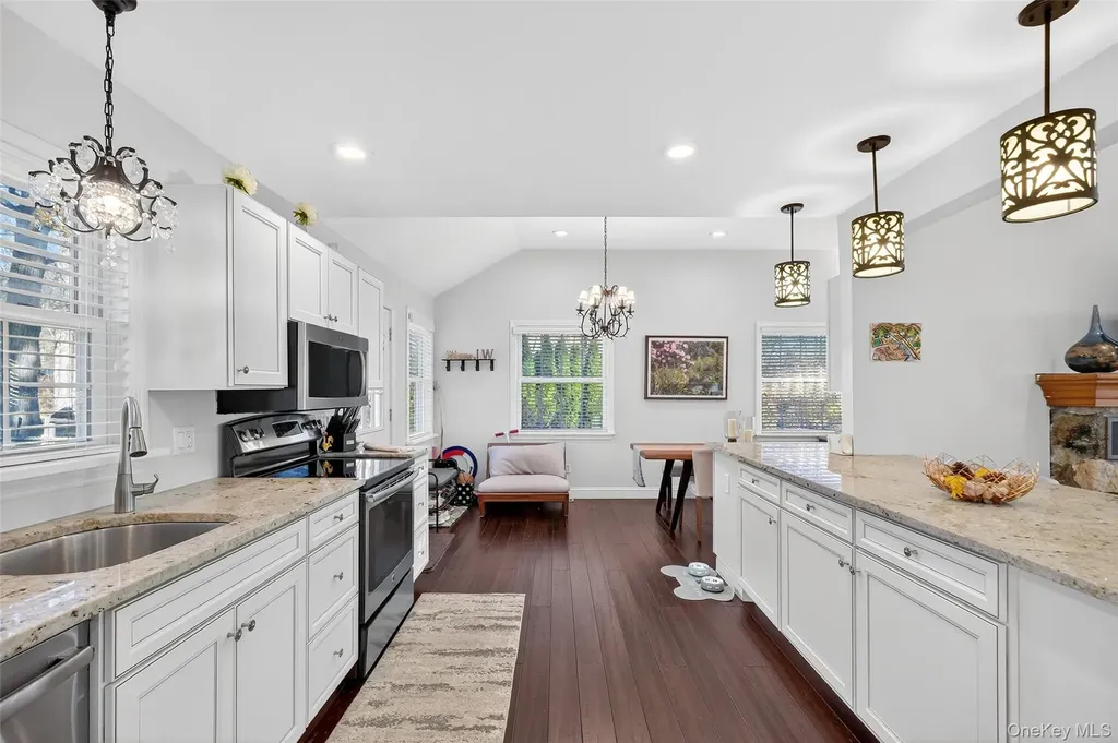 550 Beach Road Mahopac NY 10541
