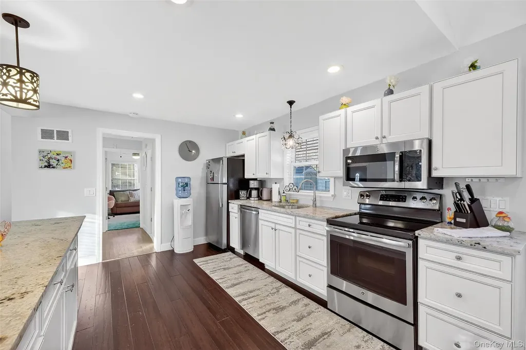 550 Beach Road Mahopac NY 10541