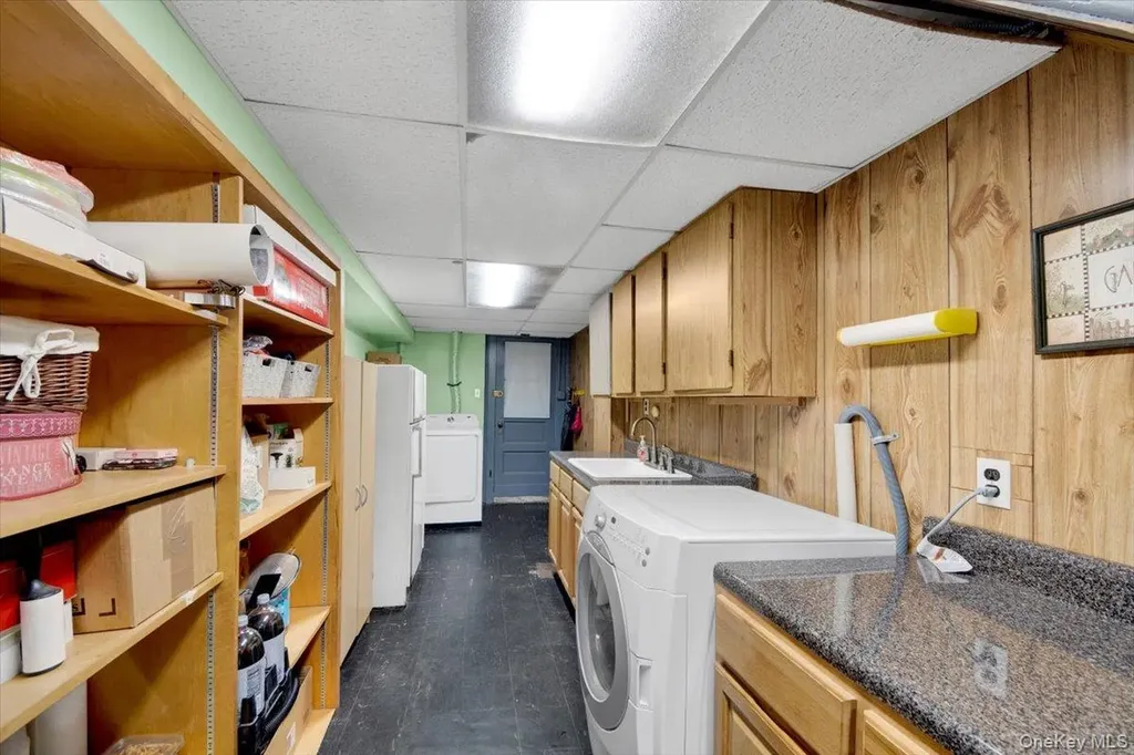 2529 Westervelt Avenue Bronx NY 10469