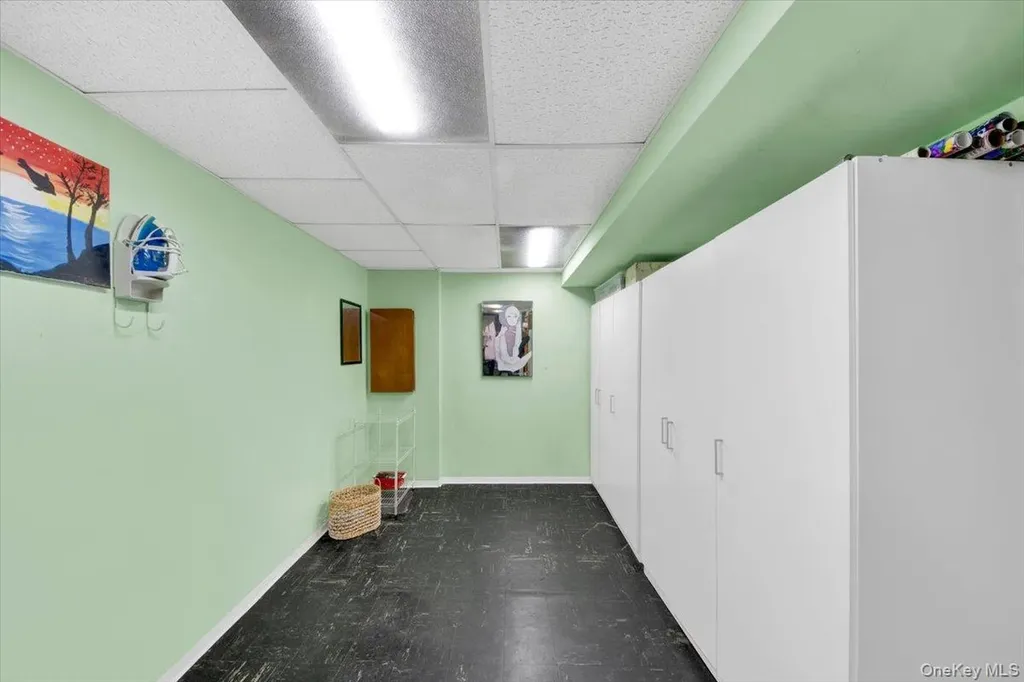 2529 Westervelt Avenue Bronx NY 10469