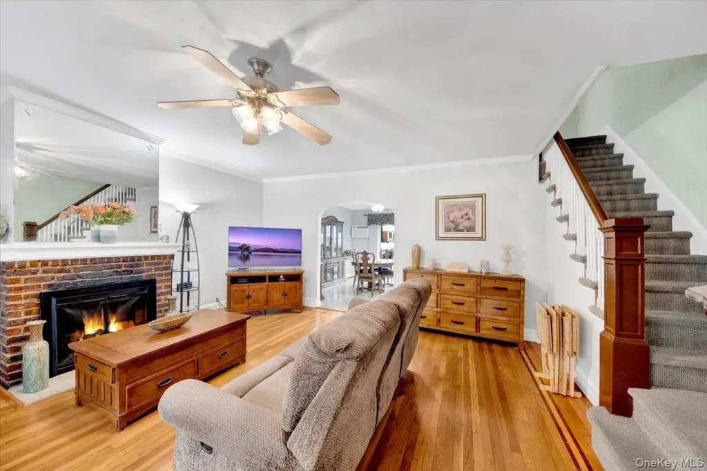 2529 Westervelt Avenue Bronx NY 10469