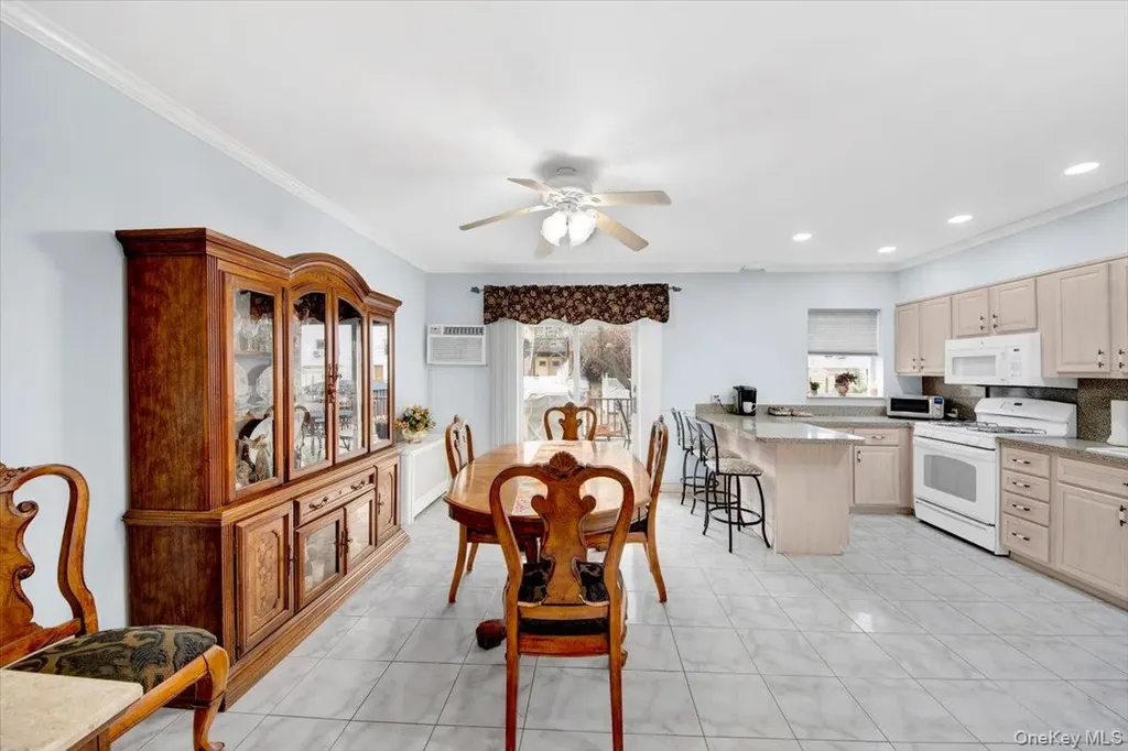 2529 Westervelt Avenue Bronx NY 10469