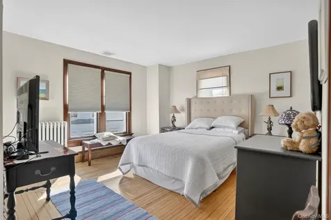 6455 Montgomery Street Rhinebeck NY 12572