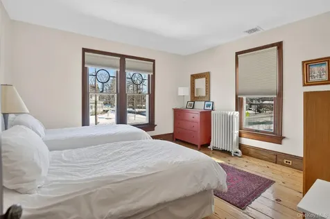 6455 Montgomery Street Rhinebeck NY 12572
