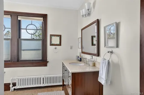 6455 Montgomery Street Rhinebeck NY 12572