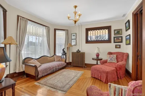6455 Montgomery Street Rhinebeck NY 12572