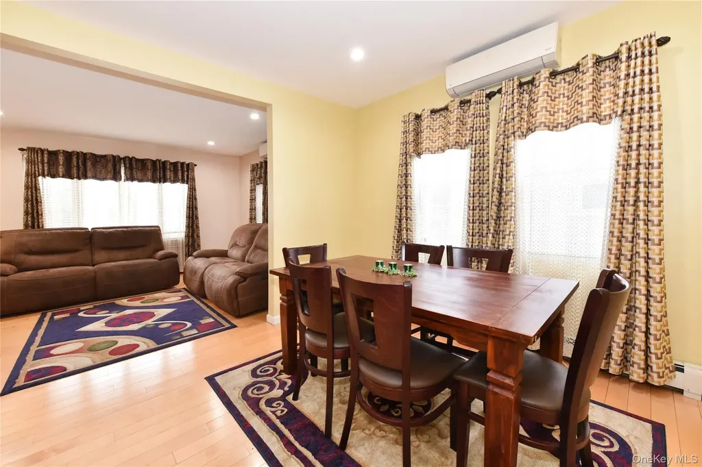 113 Stewart Avenue Hempstead NY 11550