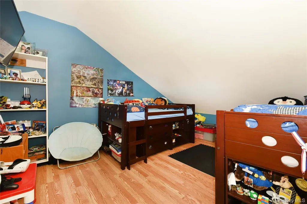 113 Stewart Avenue Hempstead NY 11550