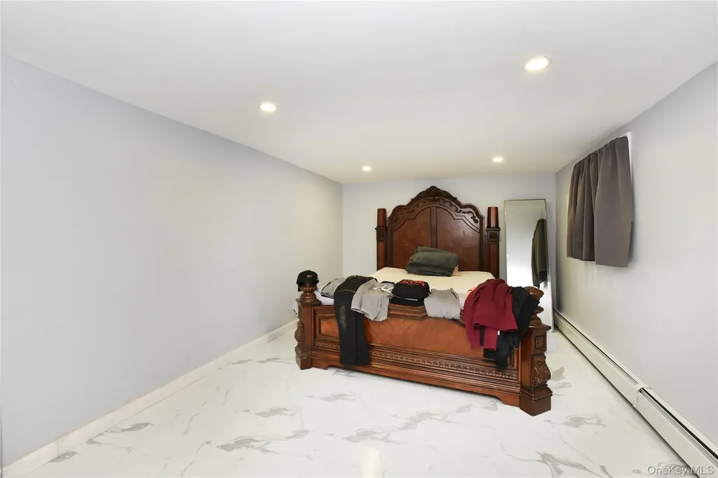 113 Stewart Avenue Hempstead NY 11550