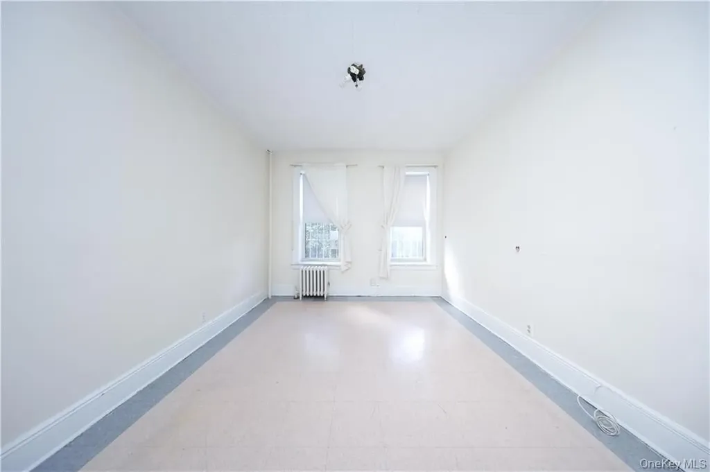 2176 E 13th Street Brooklyn NY 11229