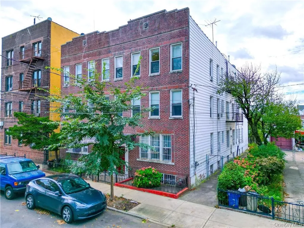 2176 E 13th Street Brooklyn NY 11229