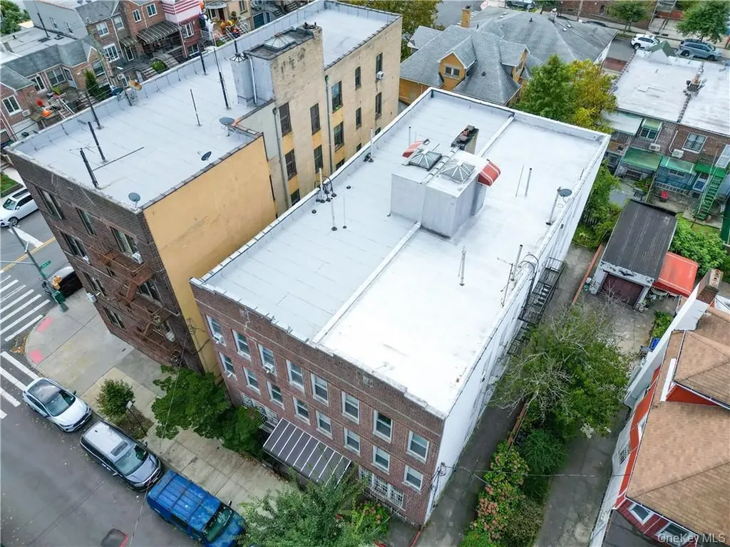 2176 E 13th Street Brooklyn NY 11229