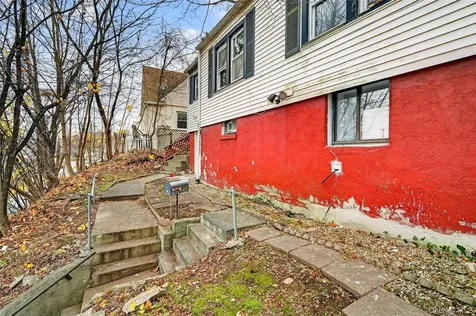 669 N Division Street Peekskill NY 10566