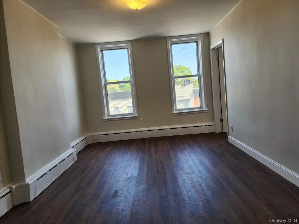 6410 Myrtle Avenue Glendale NY 11385