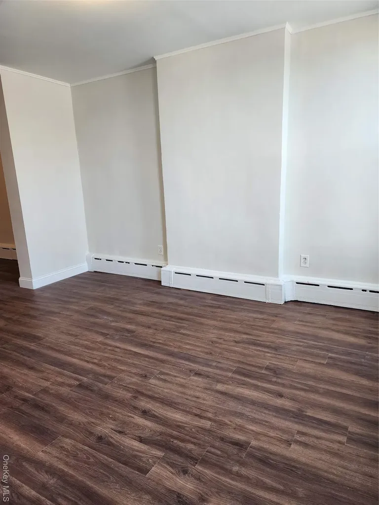 6410 Myrtle Avenue Glendale NY 11385