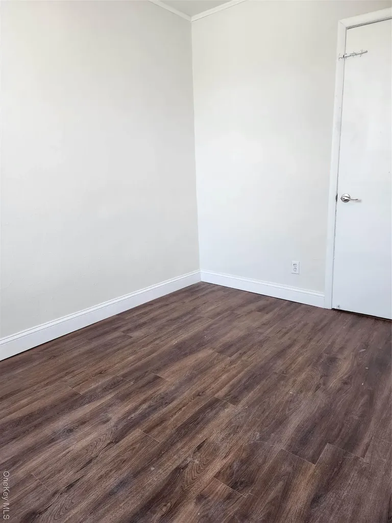 6410 Myrtle Avenue Glendale NY 11385