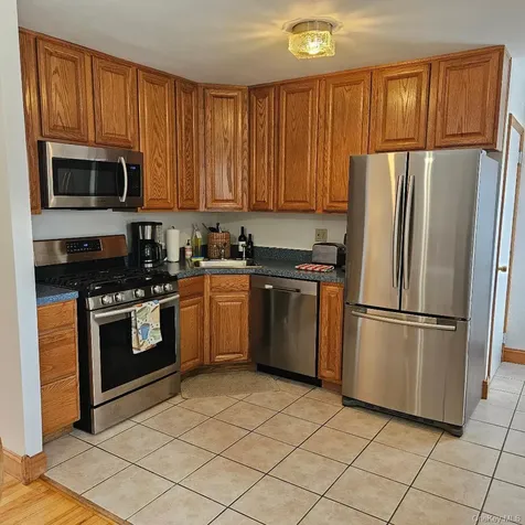 28 Cardinal Drive Poughkeepsie NY 12601