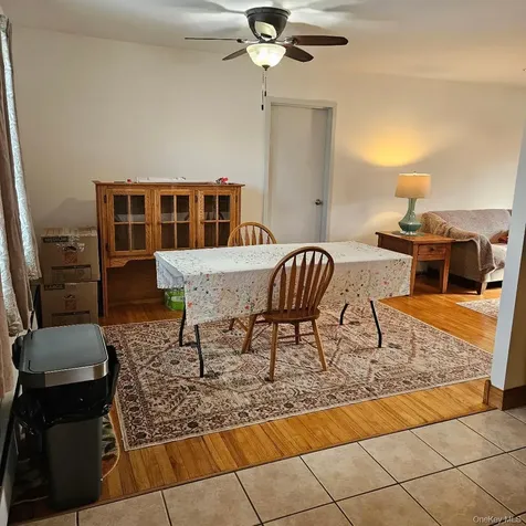 28 Cardinal Drive Poughkeepsie NY 12601