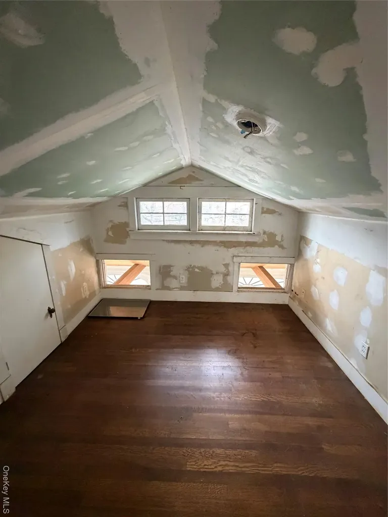 244 Tibbetts Road Yonkers NY 10705