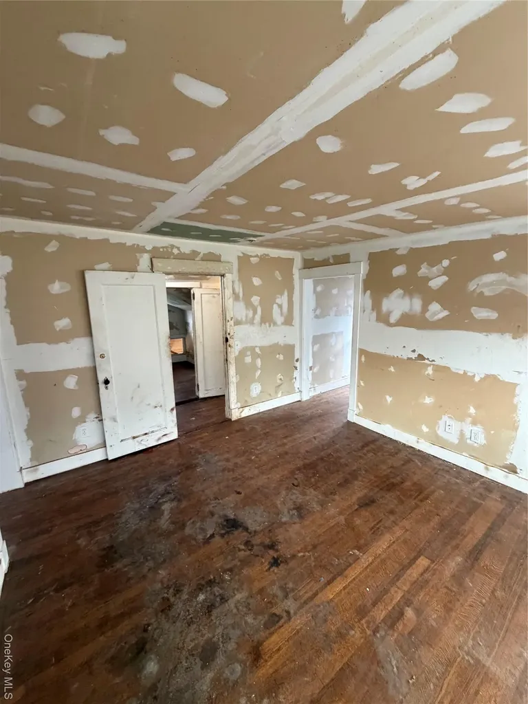 244 Tibbetts Road Yonkers NY 10705