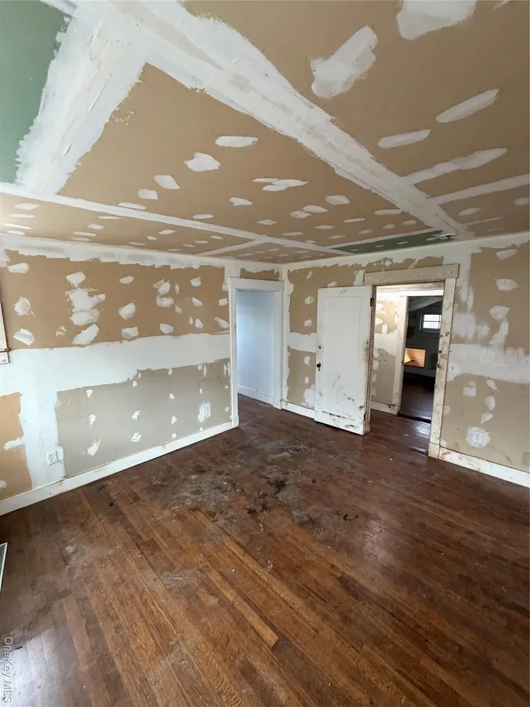 244 Tibbetts Road Yonkers NY 10705