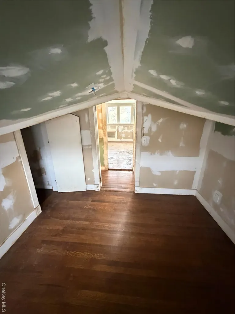 244 Tibbetts Road Yonkers NY 10705