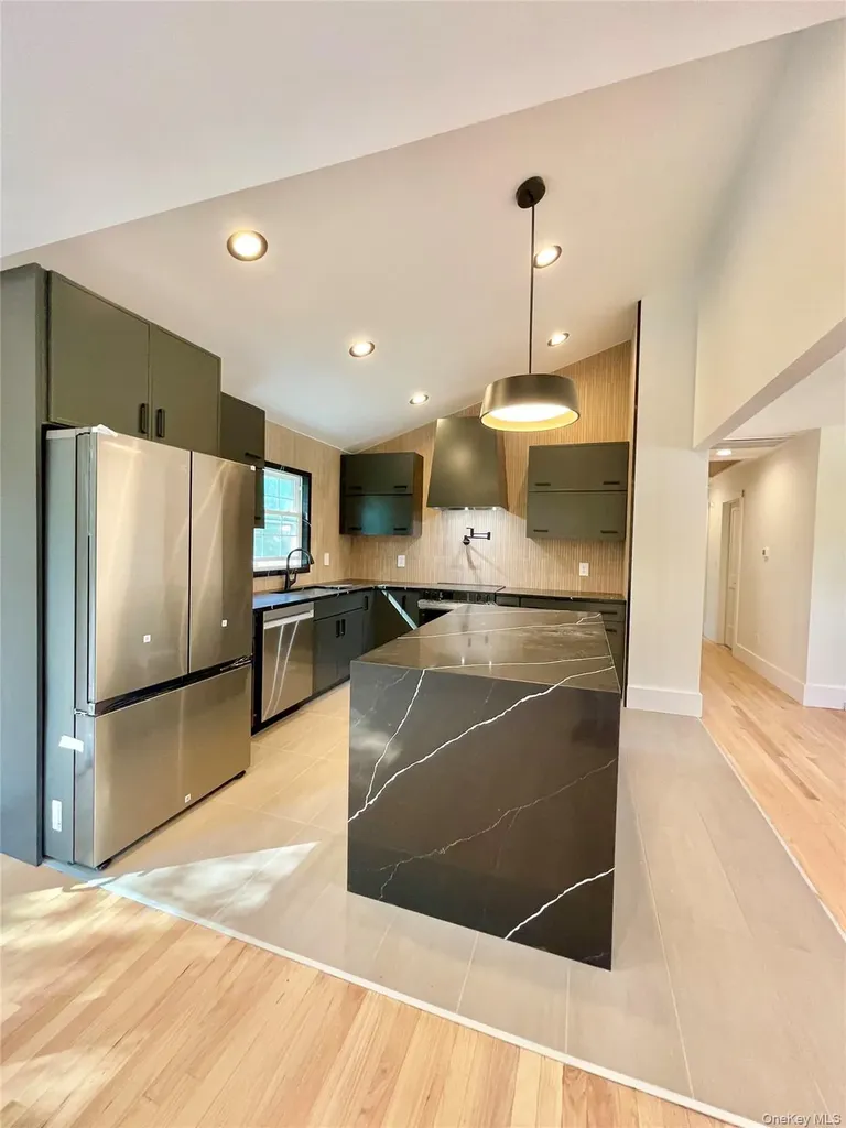 10 Frederick Middletown NY 10941