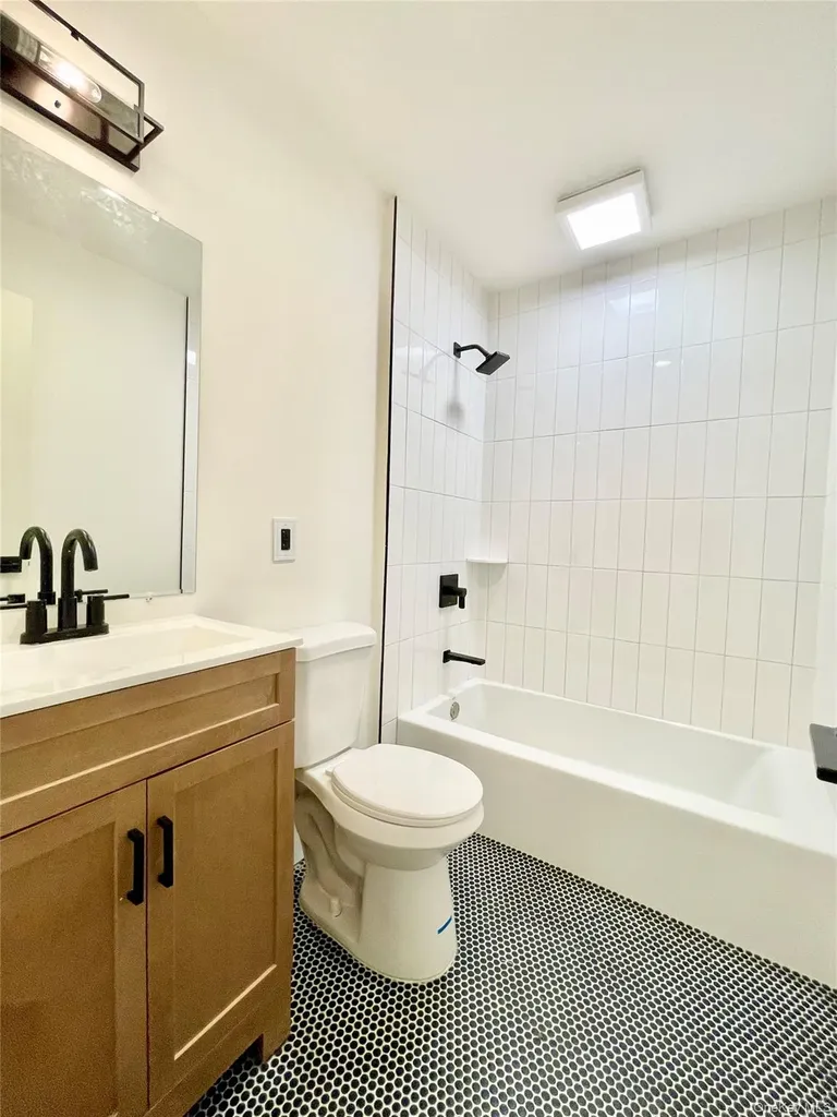 10 Frederick Middletown NY 10941