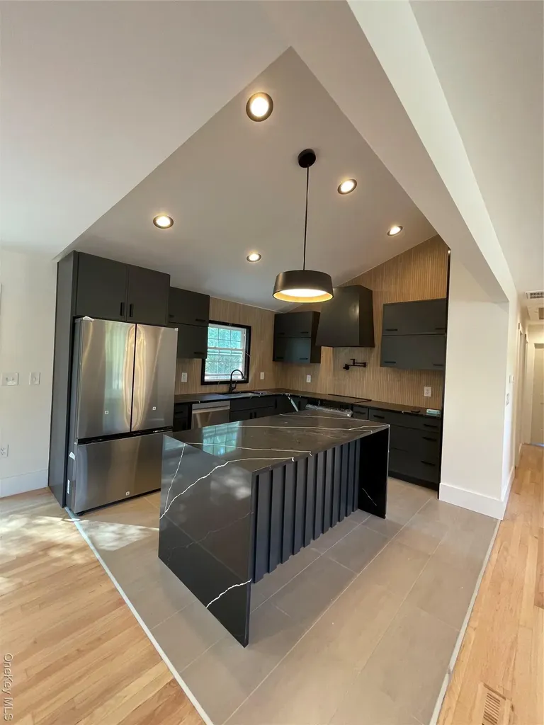10 Frederick Middletown NY 10941