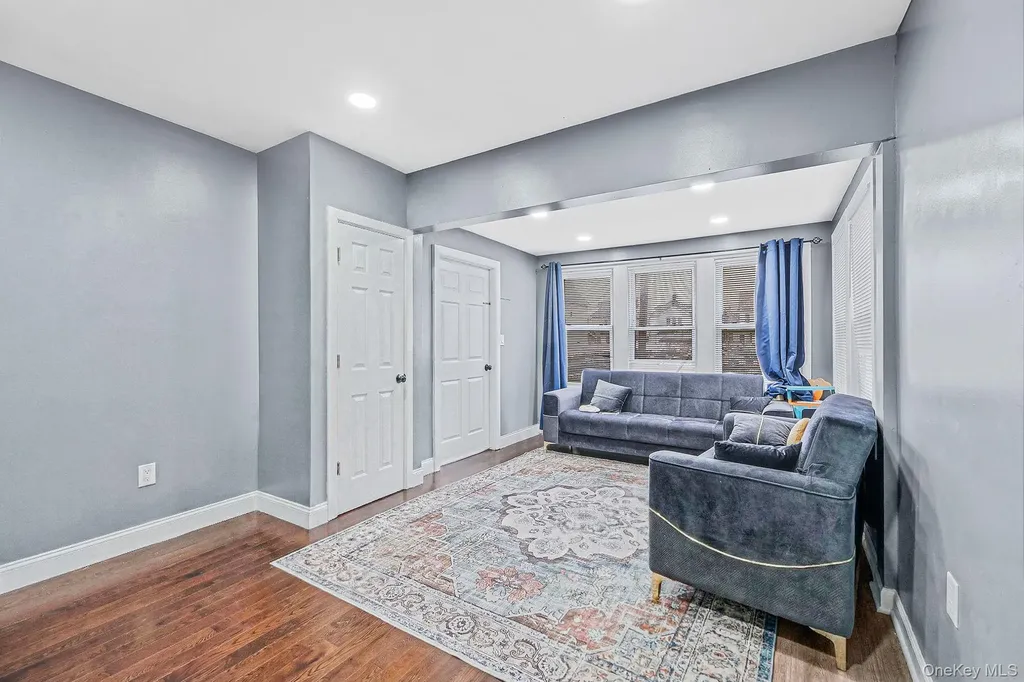 10119 Lefferts Boulevard Richmond Hill NY 11419
