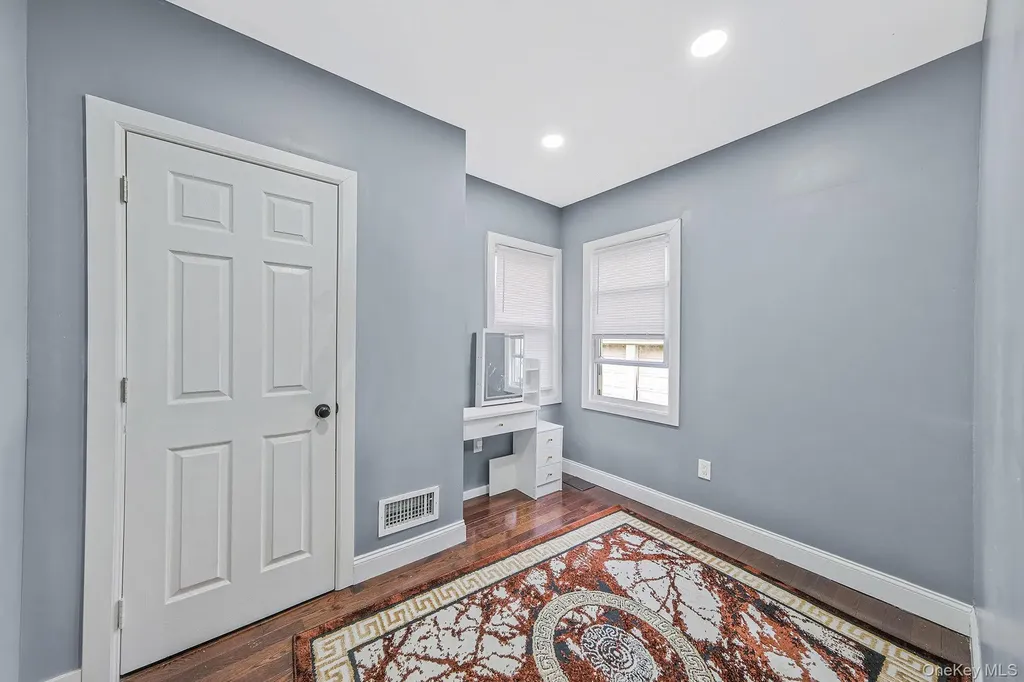 10119 Lefferts Boulevard Richmond Hill NY 11419