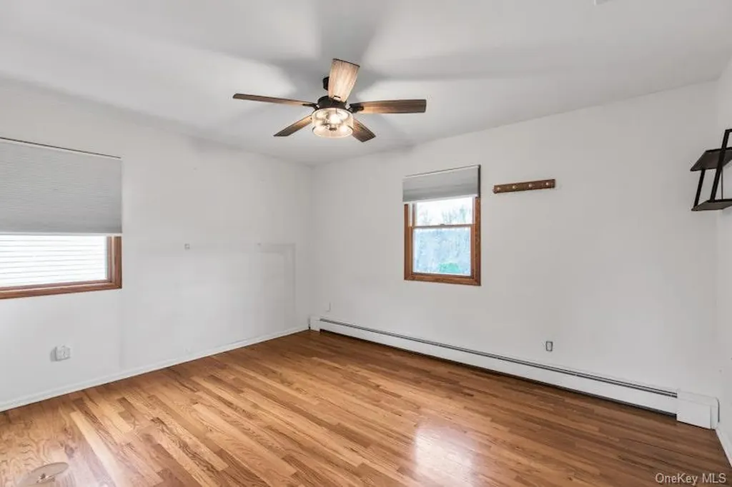 3 Bayview Place Locust Valley NY 11560