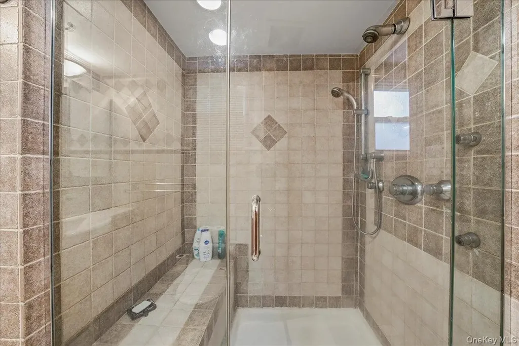 47-23 164th Street Flushing NY 11358