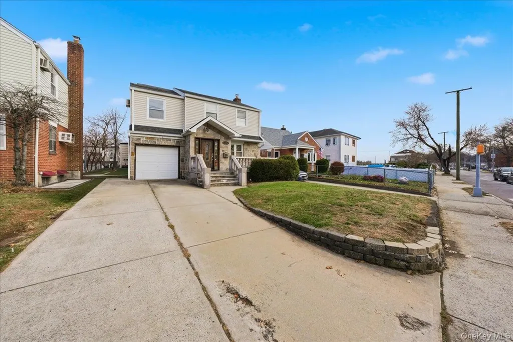 47-23 164th Street Flushing NY 11358