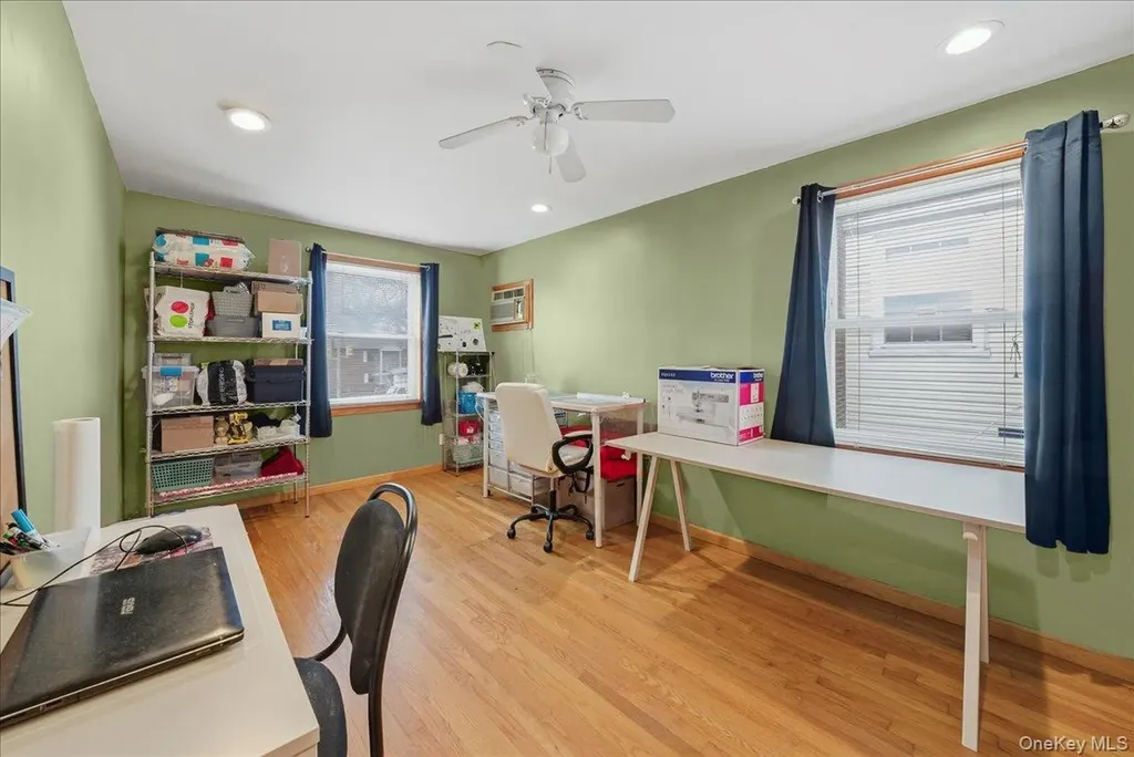 47-23 164th Street Flushing NY 11358