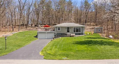 412 Vosenkill Road Athens NY 12015