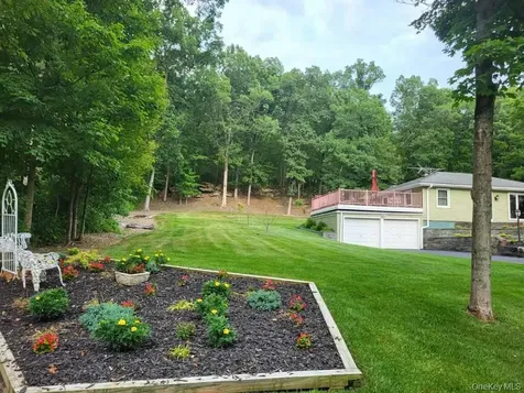 412 Vosenkill Road Athens NY 12015