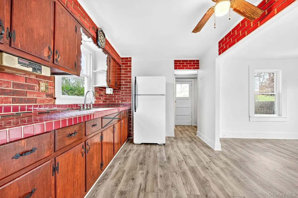 62 Foxhall Avenue Kingston NY 12401