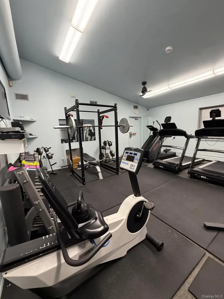 2435 Union Boulevard Islip NY 11751