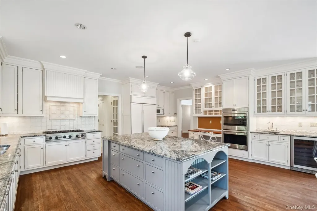 32 Pryer Lane Larchmont NY 10538