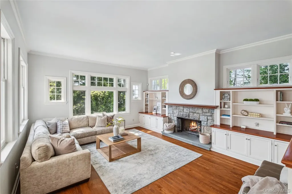 32 Pryer Lane Larchmont NY 10538