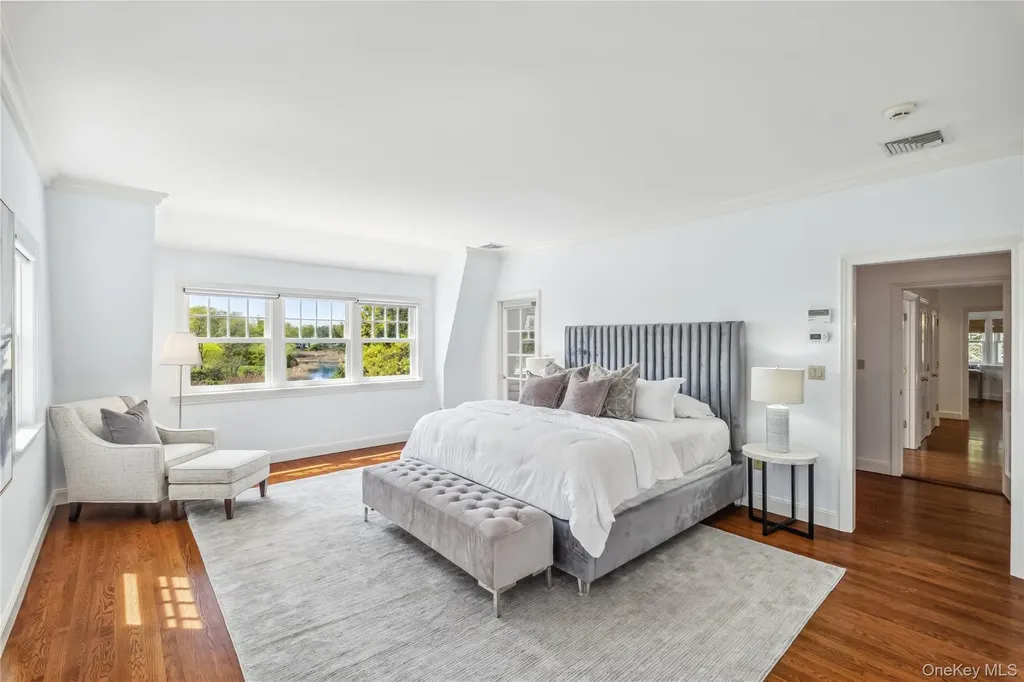 32 Pryer Lane Larchmont NY 10538