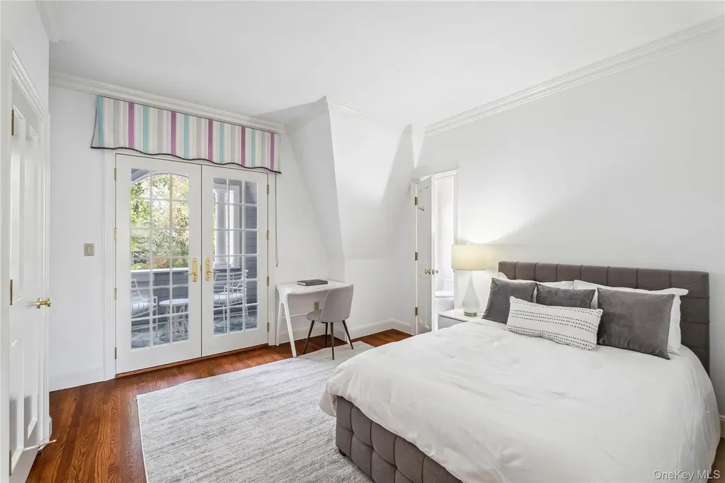 32 Pryer Lane Larchmont NY 10538