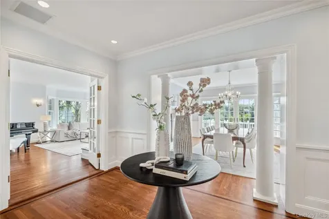32 Pryer Lane Larchmont NY 10538