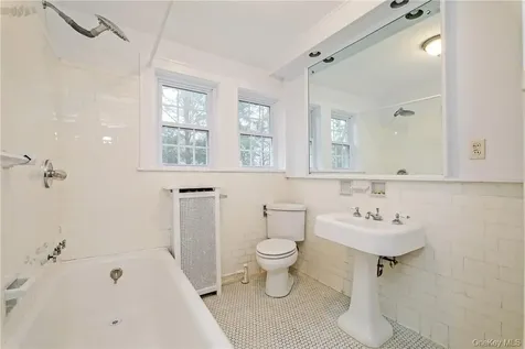 43 Palmer Avenue Scarsdale NY 10583