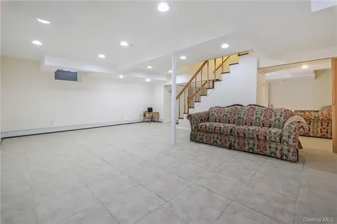 43 Palmer Avenue Scarsdale NY 10583