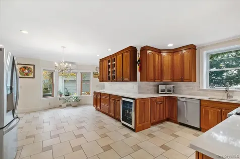 43 Palmer Avenue Scarsdale NY 10583