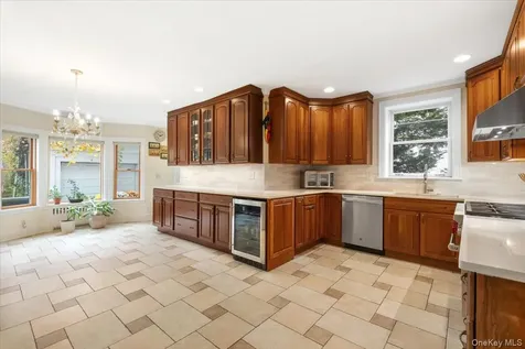 43 Palmer Avenue Scarsdale NY 10583