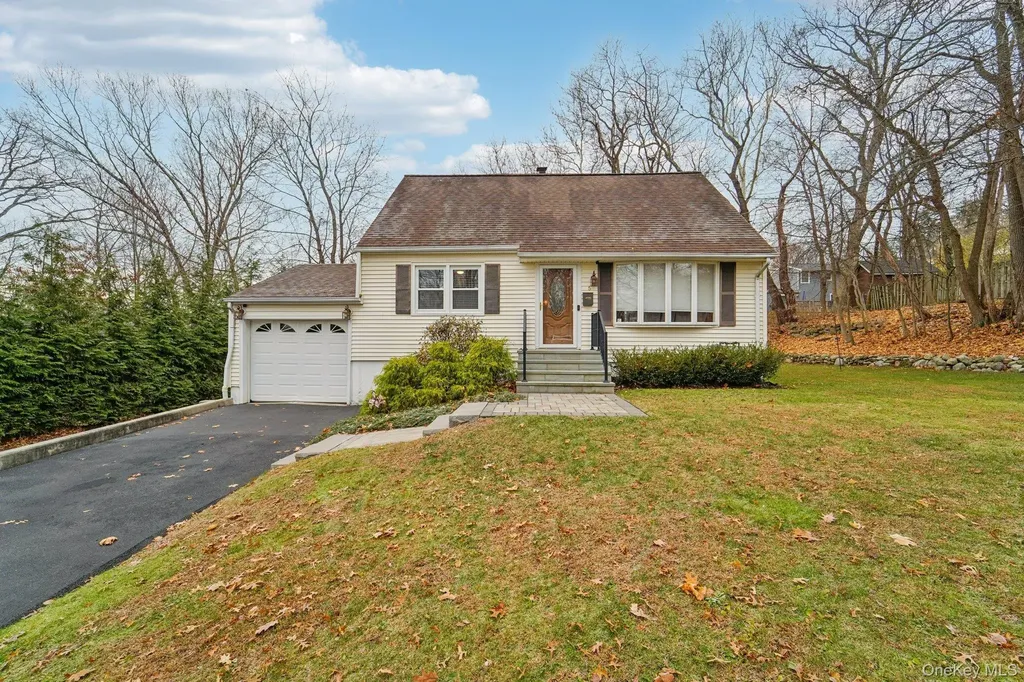 5 Orchard Lane Nanuet NY 10954